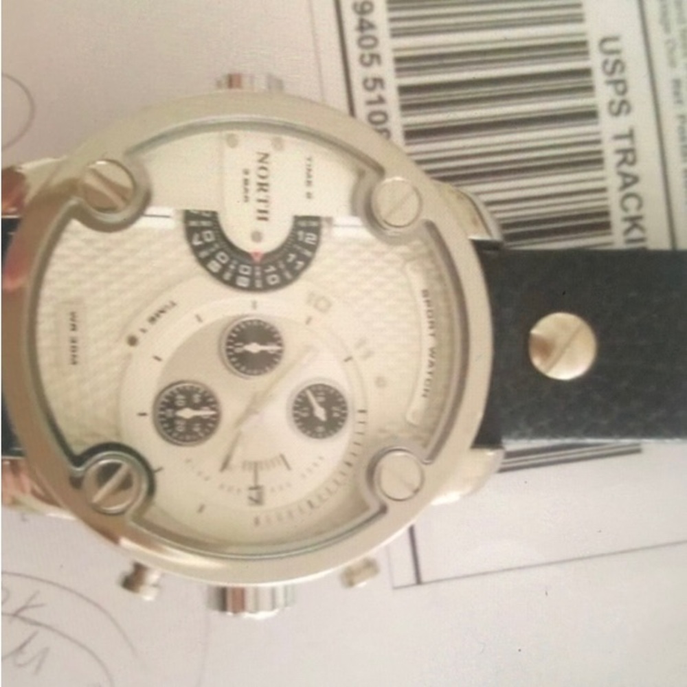 Luxury men watch brand new - Picture 3 of 3